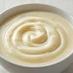 Easy Cannoli Cake Recipe – Creamy, Sweet & Delicious